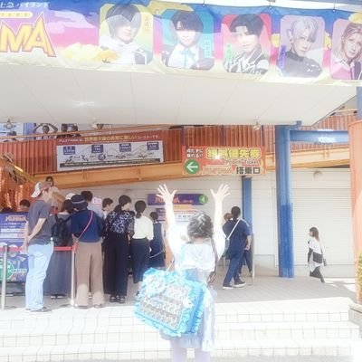 取引垢です。⚠︎当方学生のため返信遅くなる場合があります。(高校卒業済み18↑)⚠リトリン→https://t.co/E5x4KkIYcx
