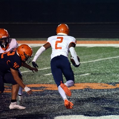 class of 25’ slot wr/db | Romeoville High school | 5’8, 170 | 4.65 hand time | cell(779-875-1438) | (camathomas@icloud.com)