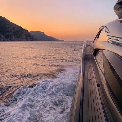 Reema_3i's profile picture. وأجعل جُّل سعيّي في الحياة الدنيا، أن أغدو عبدًا صالحًا طيّبُ الأثر🌿. CIS |