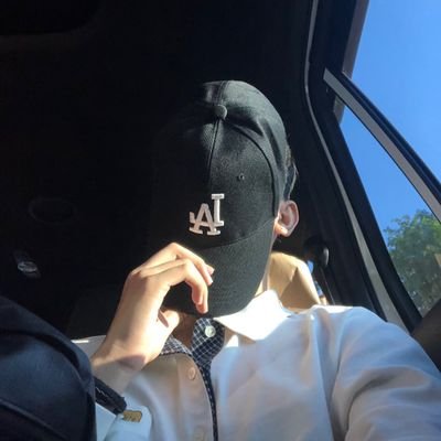 yajethan_'s profile picture. 👾