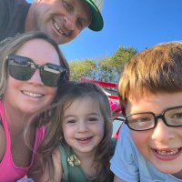 Mrs. Pacharis (@tarapacharis) Twitter profile photo