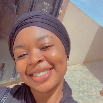 short girl/omo ilorin
Sun is alone too, but still shines