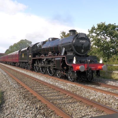 Steam locomotive fan, (very) amateur video/photographer and heritage railway supporter. Still struggling to get to grips with the whole 'social media' thing.