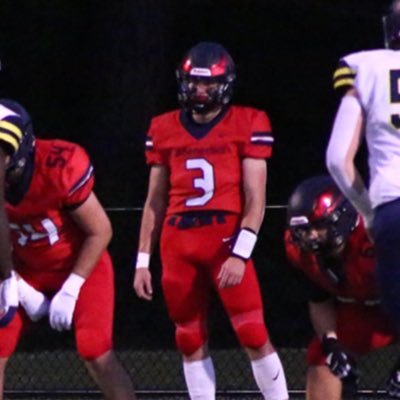 C/o 26~ gpa 3.4 6’0 185lbs Lb and qb, Bench Max 205 squat max 360