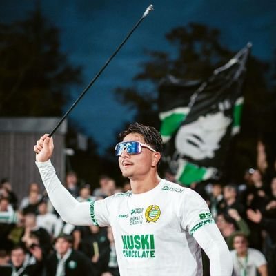 FrankwagnerUBH's profile picture. bajen och una cerveza por favor