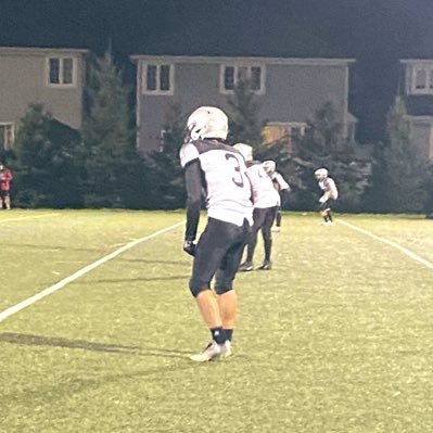 (C/O 26🇨🇦 27🇺🇸) (3.7 Gpa) (Db, OLb, Wr, slot)(Team Ontario u16) (6’0 170lbs)(4.7 40 yard dash). Gmail: kadenwehbe@gmail.com https://t.co/YX3fgufWXt