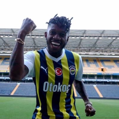 FENERBAHÇE’ye adanmış hayatlar (GT atmayan değerli arkadaşlar iki gün içinde takipten çıkılacaktır)