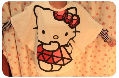 fluffypinkowls's profile picture. Hello o-o;
we are really friendly :
add us on facebook and check us out on blogger ^-^
Hope you like the things we sell 3
keep on liking & loving ~ ^o^