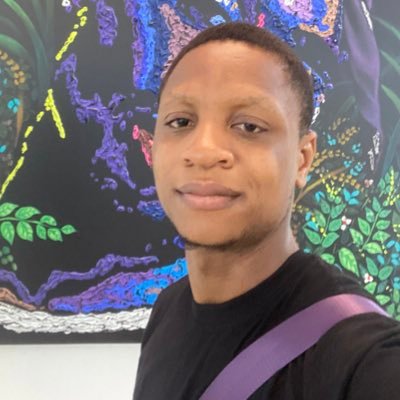 Folabipraise's profile picture. An amateur photographer and also a still and motion graphics designer.