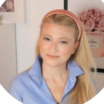 Vfashionbeauty's profile picture. Copywriter, blogger, beauty editor e fotografa glamour❤️ https://t.co/zafLCfYAdy…