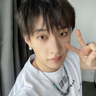lvjyrqw's profile picture. 넌 잘 하고 있어