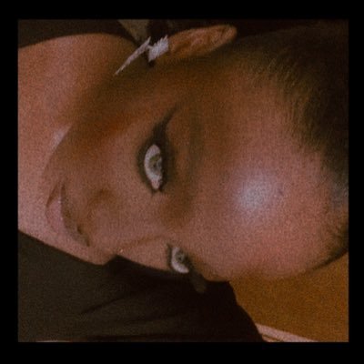 Pro MUA|| Muslim || business page on IG @facebeat_by_neerah