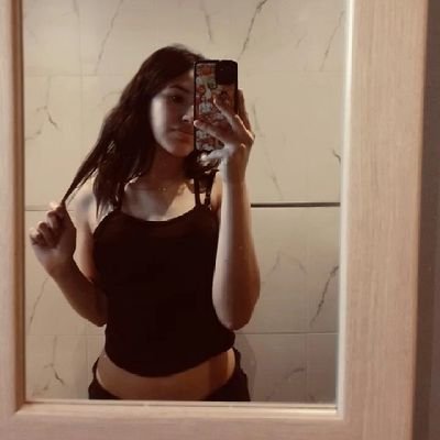 guadaInsaurra's profile picture. 