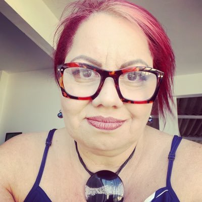 Vai pro Blue SKY. https://t.co/DlUQZsjsIU. Da UFRRJ, pesquisa consumo e marketing, detesta o Kiko do Foguete.