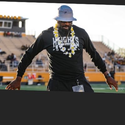 bcraigthegreat1's profile picture. father, mentor, coach, lover/follower of Christ. Nothing gives me great joy other than seeing my young brothers and sister be successful