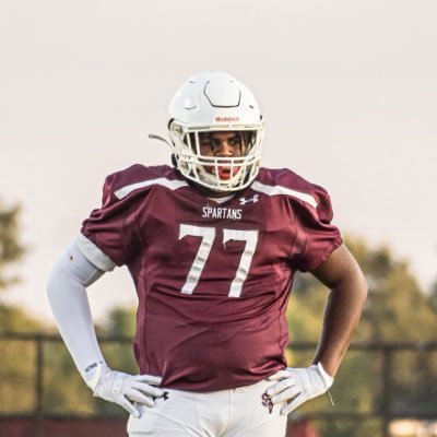 Sun valley High school 🏈🏉|6’3| 265 lbs | Defensive Tackle /Right Tackle | C/O 25 | Email: Czandero77@gmail.com | 7044992178|