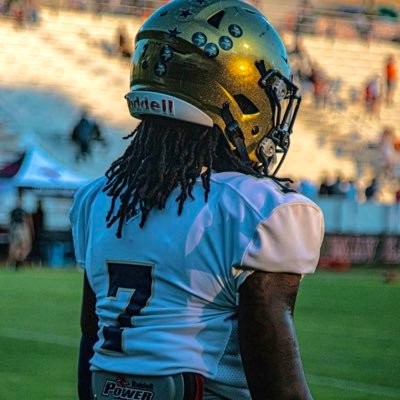 |CO’24👨🏾🎓| Student Athlete🏈|Wr|Spartanburg High School🏫 | NCAA ID# 2102104150 | GPA: 3.5 | Contact: @rael12senghor@icloud.com.