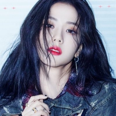 Nyhuuus's profile picture. 🖤