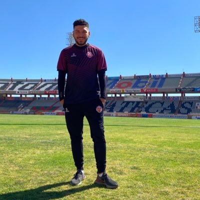 Analista de fútbol | Director Técnico | El fútbol se juega con la cabeza y se practica con los pies ⚽️| DT Mineros Sub15 🇱🇻