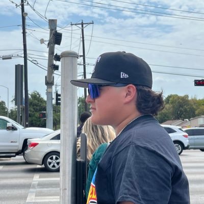 isai_polanco123's profile picture. him