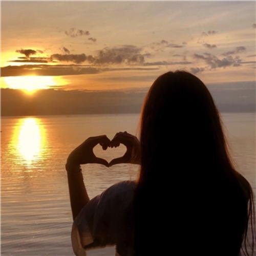 Maysoa112853's profile picture. 笑えばいいと思うよ