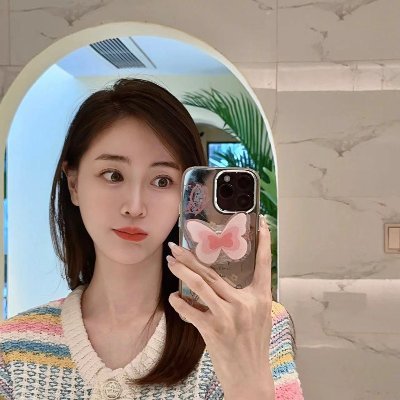 ChristineG2369's profile picture. 