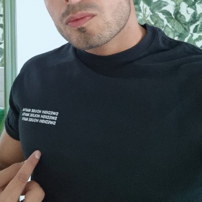 laloown's profile picture. 