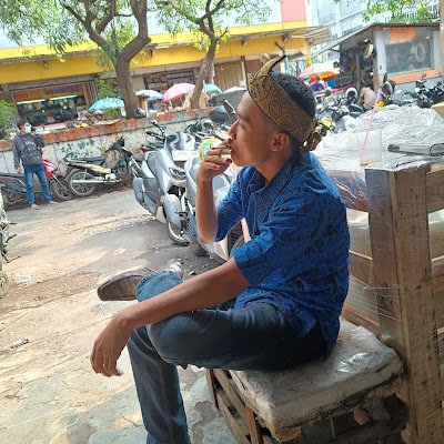 ayatullah52844's profile picture. 