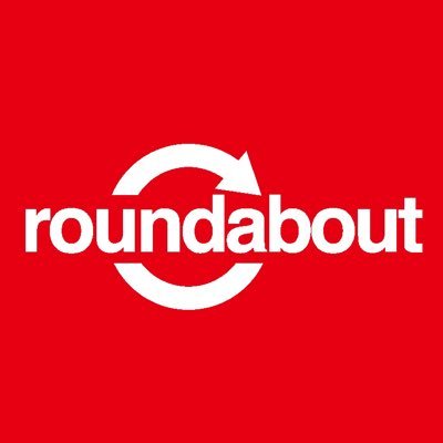 パンクロックバンド「roundabout」のアカウントです Vo./Gt.松井忠弘、Gt.誠、Ba.長谷川稔、Dr.櫻井等 京都を中心に関西で「また観たくなるライブ」を展開しています 松井と誠のアコースティックユニット「マルエム」のアカウントは@maruemkyoto