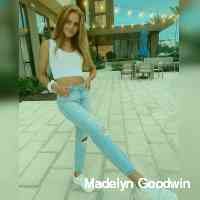 cooperlaahe's profile picture. 21🍸
maybe in another lifetime🖤😘💭
✝️🤍