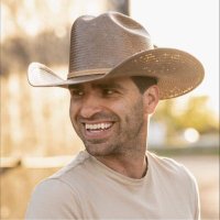 Mitch Rossell(@MitchRosse57027) 's Twitter Profileg