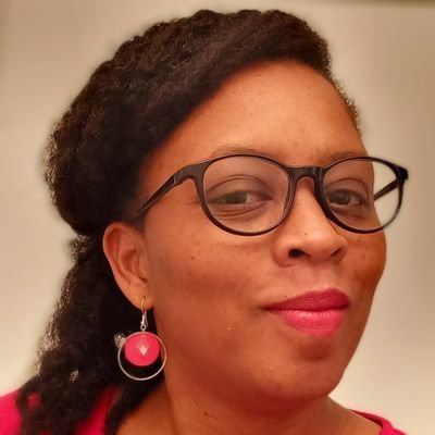 VitalSophonie's profile picture. Enseignante- Professeure de français/ LCA-LATIN