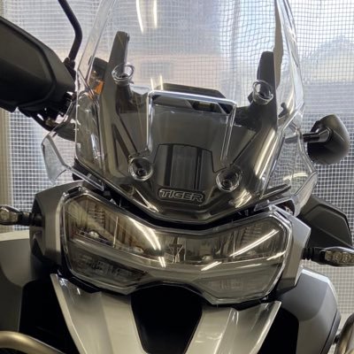 2022年11月に17年振りにバイク買ったアラフィフおじさんのアカウント / DAX125とトレーサー9GTの2台持ちからトライアンフタイガー1200GTプロに乗り換えました / のんびりぼちぼちやっていきます / 2024年8月からラジコン始めて2025年2月にハイエンド&1/8EPバギーに手を出しました