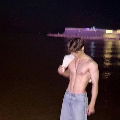 kekem9_'s profile picture. 