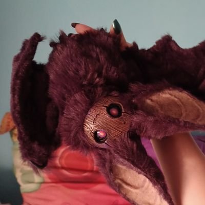 Dedicated acc to my handmade Woodling Bat
// Photos by @Cyber_Cat_28747
// Credits to @animuryproyectos (Instagram)
