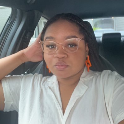 • CofC Alumna 👩🏽🎓 • UNCC MPH Alumna💚⛏ • She believed she could, so she did ✨