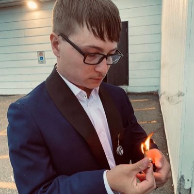 Kiryu in the streets, Majima in the sheets. Dispensary Technician, Diehard MMA Fan, Occasional Controversial Take Haver, Proud Husband and Proud Father ❤️
