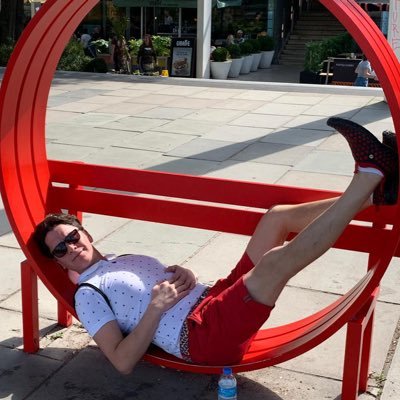 vinanomarino's profile picture. 🌳 No quiero y no seguiré viviendo en un país con personas que mayoritariamente son ignorantes, cobardes y con mano de bono.