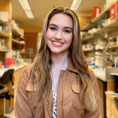 Research Specialist at @Penn working in HIV vaccine design👩🏼‍🔬| she/her