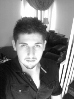 YovannyHernand2's profile picture. 