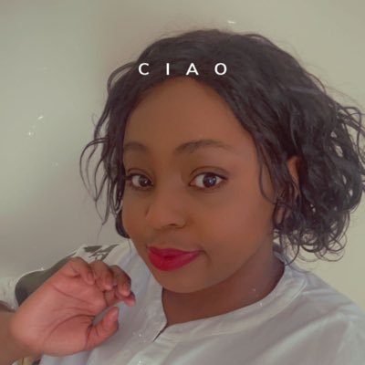 l_mkaza's profile picture. 