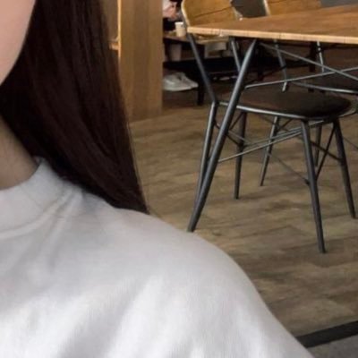 m826405's profile picture. 🥣🦌