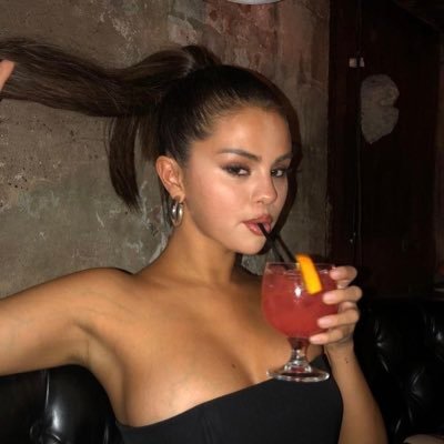 kellyhenrist's profile picture. #selenagomez #selenator #Halamadrid #realmadrid #anderlecht #rsca #talder #raylla #supercorp #clexa #emison 🌈