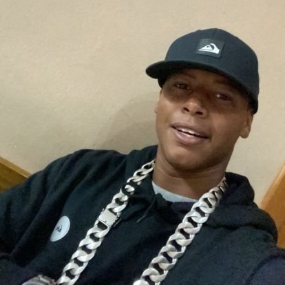 Primeiro o arroz no prato, dps a prata no pescoço🍚☯️🧏🏾♂️