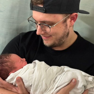Father. Dev turned Product Manager. Gamer. Third Culture Kid. Husband to @cosyburrito