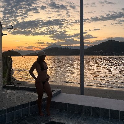 Tricolor 🇮🇹 | Apaixonada por céu e mar 💙
Sabedoria e fé ✨!