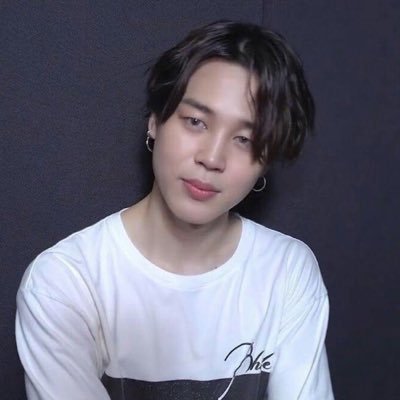 ygpolarnight's profile picture. my life is a mess, I’m fine thank you👌 https://t.co/1ypmJ0GsN7
