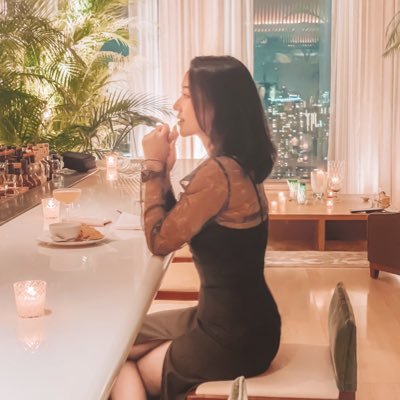 ラグジュアリーホテルを愛する30代OL🕊️ 上質な空間が好き🤍日常のふとしたこと・グルメ・ワイン・仕事・ビジネス・資金繰りのこともゆるっと✍️ NACNFTNOTAHOTELゴルフ🏌️♀️SFC✈️IHG💍MBA💳📖