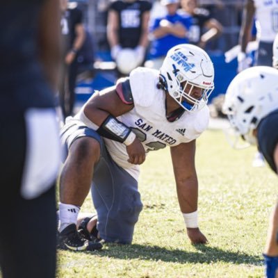 God 1st // F.O.E // C/O ‘25 // College Of San Mateo // NG/DT/DE // 6’3 290 // Student-Athlete. // #JUCOPRODUCT
