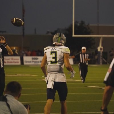 6’1 170 lbs | 260 bench | WR | 4.0 GPA | FWTX📍| 2025🎓 V.R. Eaton High school |✝|@EatonEagleFB NCAA#2301771288